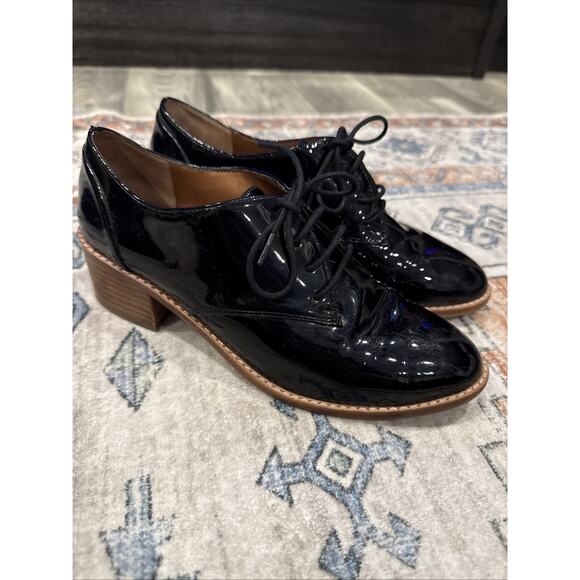 louise et cie shoes Oxfords Black Shinny Patten Leather Size 5.5 - Picture 1 of 10